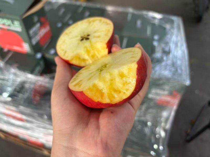 精选|红露苹果|3斤左右|1箱|次日配送